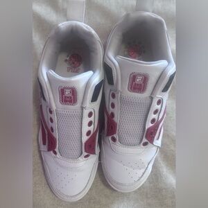 Fila White and Maroon Men's Slip-On Sneakers